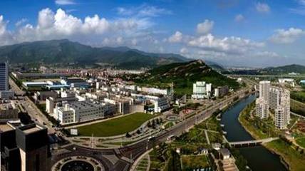 【理論研究】港產(chǎn)聯(lián)動(dòng)-連云港開(kāi)發(fā)區(qū)臨港產(chǎn)業(yè)發(fā)展路徑研究